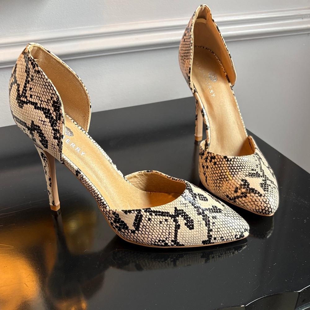 Women's Snake Print Heels